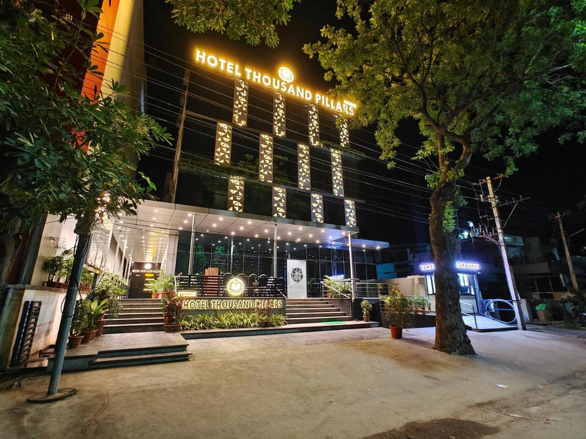 Hotel Thousand Pillars Varangal Kültér fotó