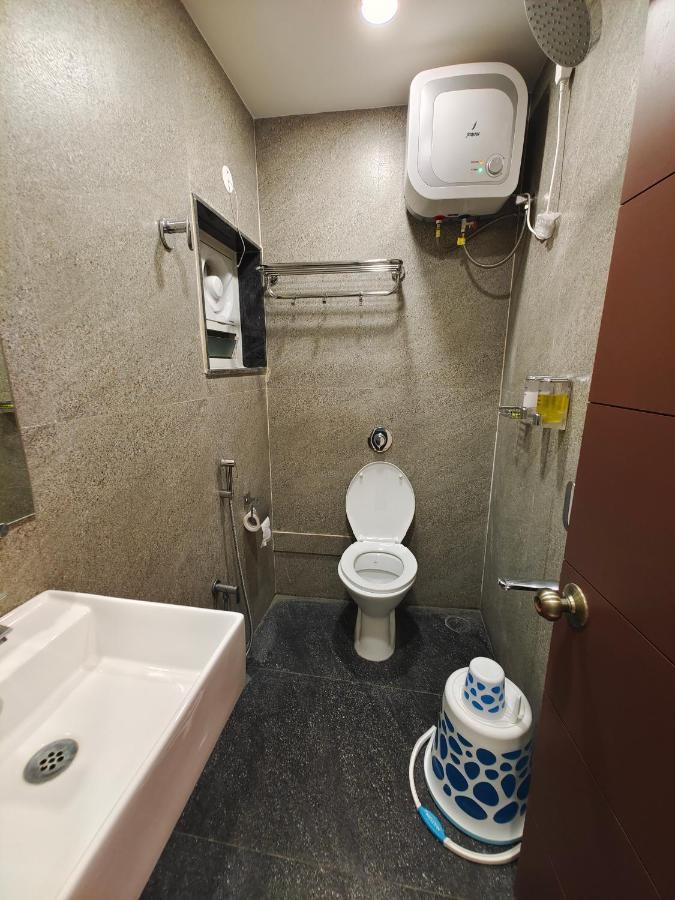 Hotel Thousand Pillars Varangal Kültér fotó